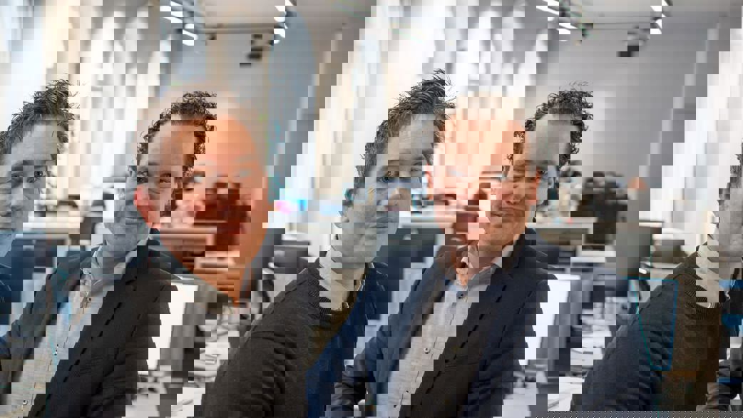Mårten och Martin i kontorsmiljö