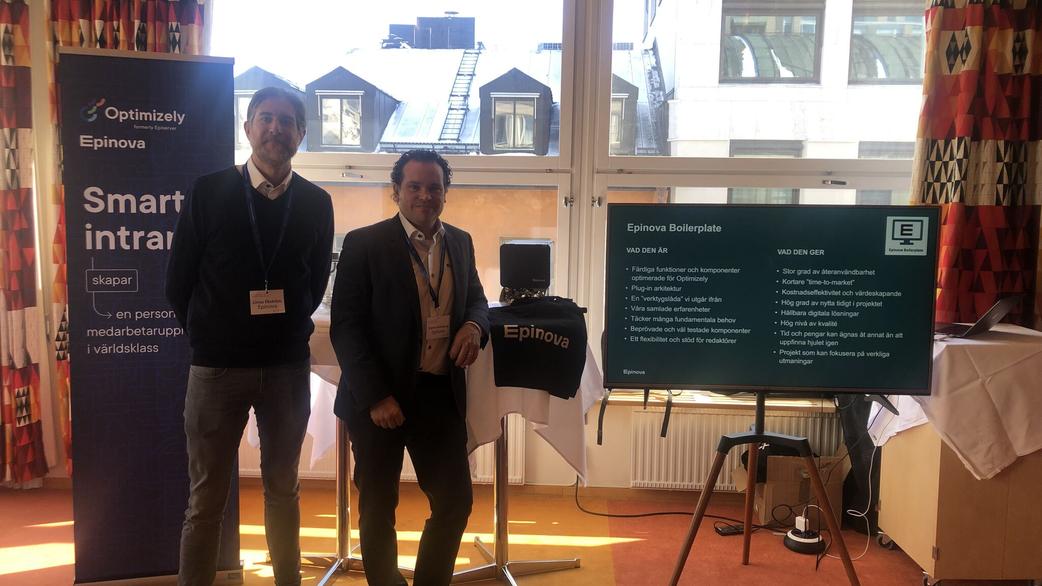 Linus Ekström och Martin Holmberg i montern på Smarta Intranät